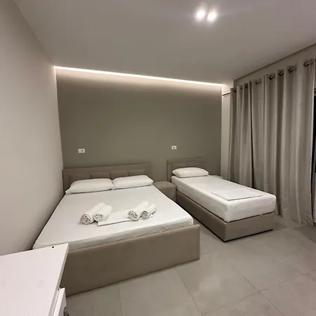 Fiore 1 Guest house Ksamil